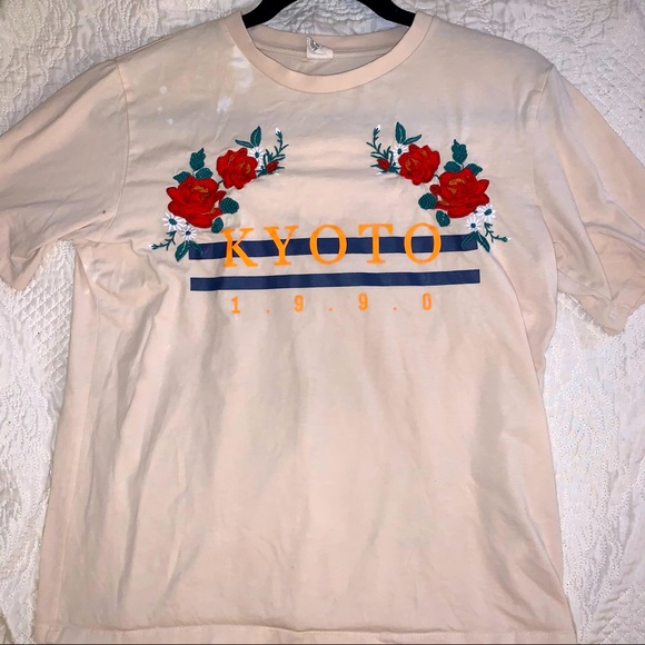 Urban Outfitters embroidered Kyoto tshirt - Picture 1 of 3